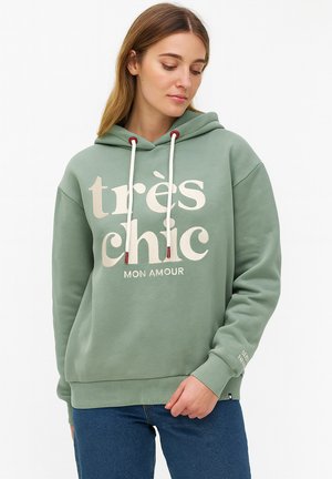 MIT STICKEREI - Kapuzenpullover - grün