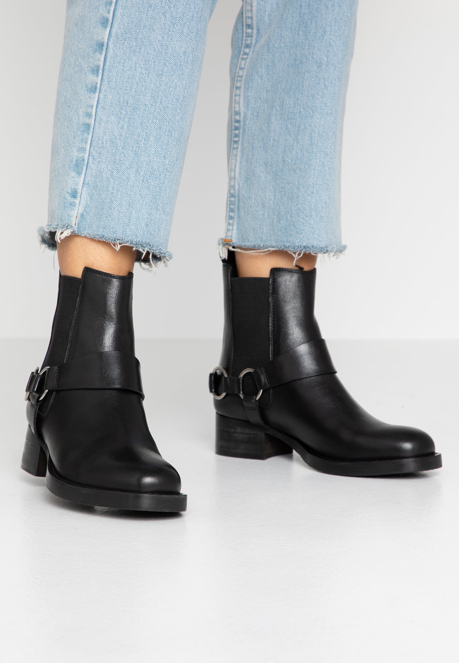 zign cowboy biker boots zign cowboy biker boots