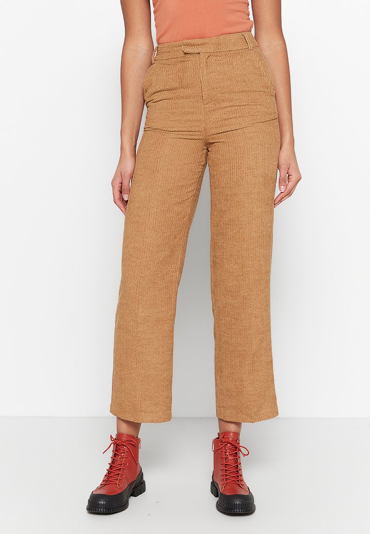 Pantalones