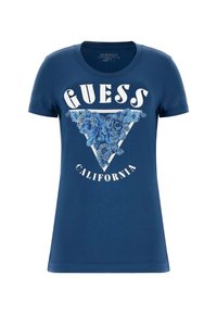 Mørkeblå bomuld T-shirt med hvid tekst "GUESS" og "CALIFORNIA," dekoreret med et blåt blomsterpaillet-trekantdesign. Kortærmet.