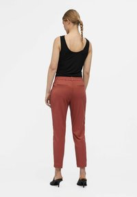 Object LISA SLIM NOOS - Broek - redwood