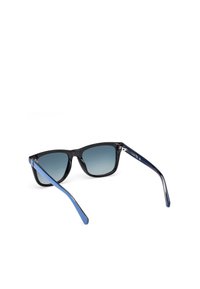 Guess IN INIETTATO  - Aurinkolasit - glossy black dark blue