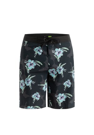 Shorts de bain noirs avec un motif camouflage arborant des designs floraux en teal et rose. Comprend une taille élastique noire avec cordon de serrage pour un ajustement.