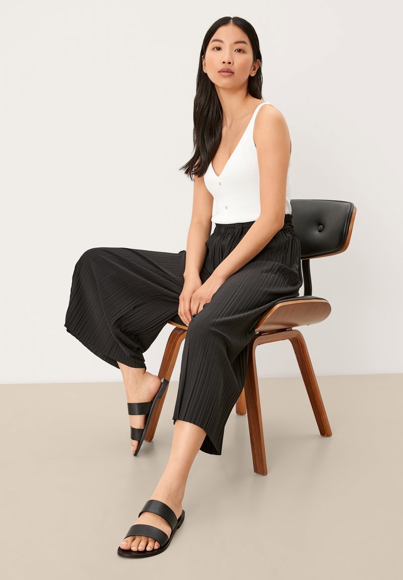 Damen T-Shirts | s.Oliver BLACK LABEL Top off white/offwhite - VK23211 Damen T-Shirts | s.Oliver BLACK LABEL Top off white/offwhite - VK23211