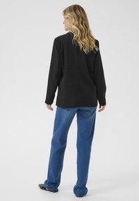 Cream COCAMIA - Blejzr - pitch black