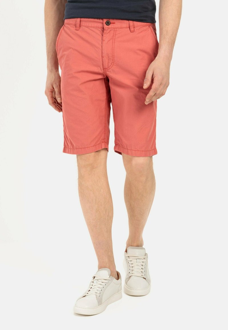 camel active REGULAR FIT - Shorts - faded red