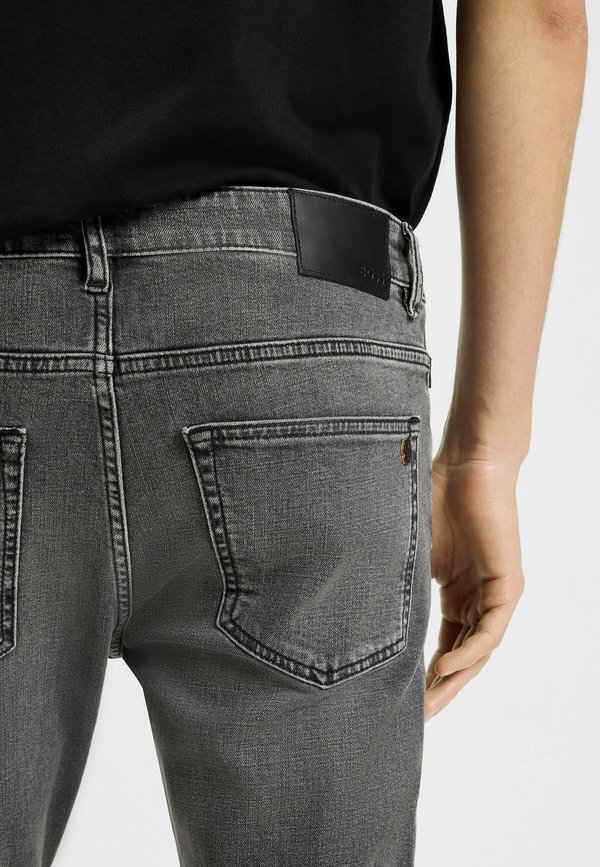 Straight leg jeans - charcoal nine3