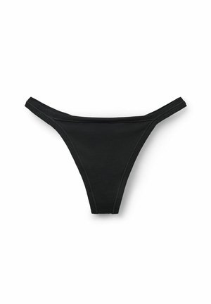 Zwarte stringonderbroek van zachte stof, met een minimalistisch ontwerp, smalle banden en gladde randen. Geen patronen of extra accenten.