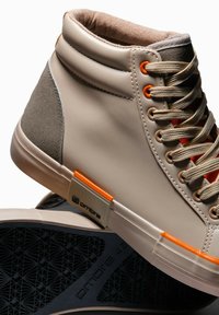 Ombre Vysoké tenisky - beige