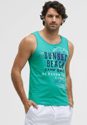 Camp David, CAMP DAVID MUSKELSHIRT MIT LABEL PRINTS - Top - island green