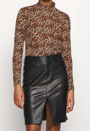 Top s dlouhým rukávem - brown