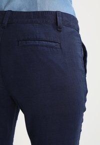 GAP Stoffhose - dark blue