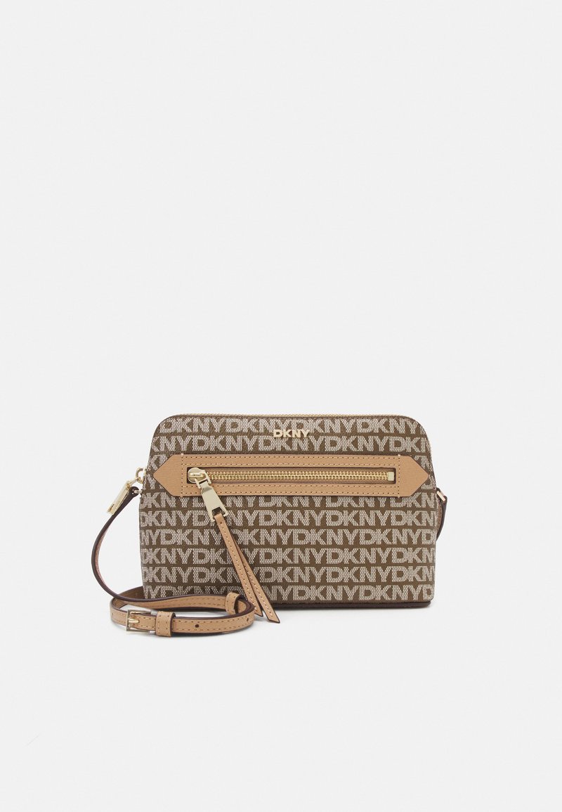 DKNY BRYANT AVE DOME  - Taška cez plece - chino/cappuccino