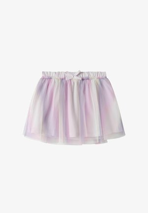 Krótka pastelowa spódnica z tiulu z elastycznym pasem i małą kokardą, warstwowa miękka tkanina w jasnofioletowych, różowych i białych odcieniach.