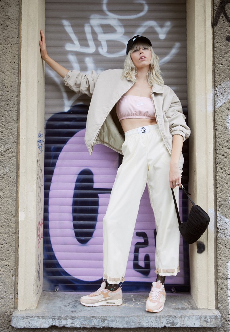 Rose Pink Pink Air Max 90 Outfit Tênis Nike Air Max Excee Feminino