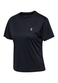 Sort atletisk t-shirt med korte ærmer, rund hals og lille hvidt dobbelt-chevron logo på venstre bryst.