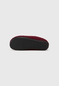 Tamaris Lahtised kingad - red
