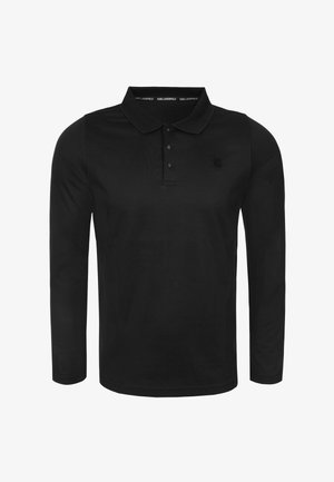 Sort langærmet polo-shirt lavet af bomuld. Har en klassisk krave, treknaplukning og et lille broderet logo på brystet.