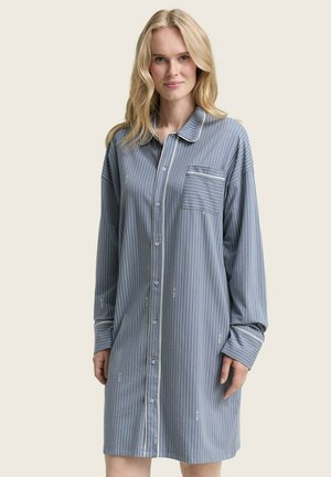 Camicia da notte a righe blu e bianche, con taschino sul petto, maniche lunghe e vestibilità rilassata, realizzata in tessuto morbido.