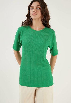 LELA REGULAR FIT - T-Shirt basic - benetton color