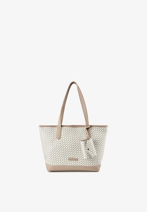 Beige en wit patroon draagtas met twee beige handvatten en een bijpassend klein etui bevestigd aan één handvat.