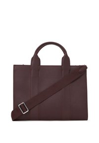 Mørkebrun teksturert lærmappe med topphåndtak og en justerbar stoff skulderrem, rektangulær form, glidelås lukking.