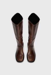 RAID FERNE ciemnobrązowy