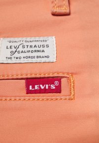 Levi's® Calções - brandied melon