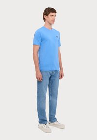 EA7 Emporio Armani TRAIN CORE TEE - Basic póló - granada sky
