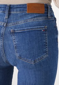 Tommy Hilfiger Vaqueros pitillo - dark blue