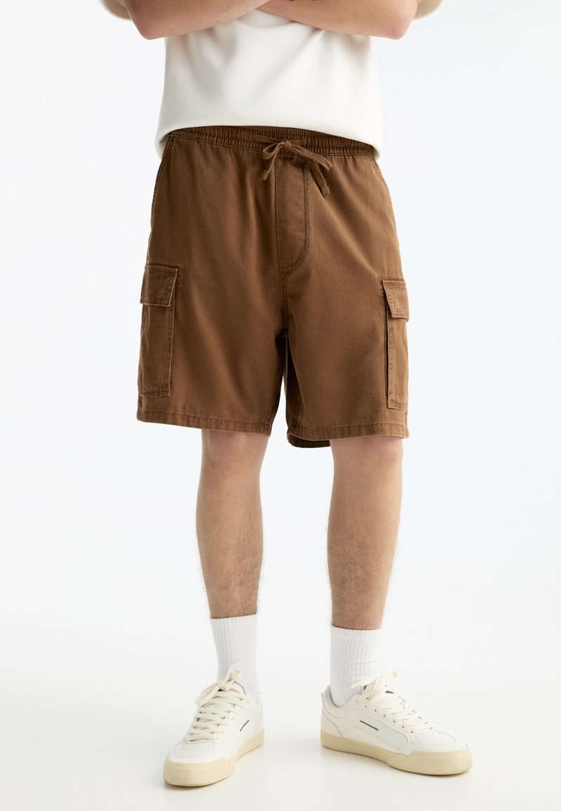 Brown Mama Bear Men's Shorts