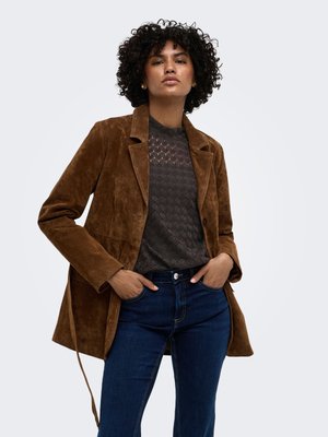 JDY, JDYAVERY L/S LACE TOP JRS NOOS - Blouse - chocolate torte