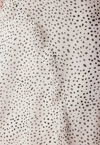 V-NECK - Maxi-jurk - sand