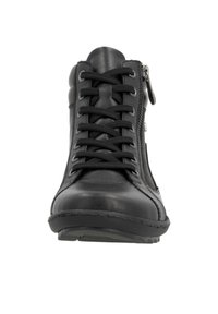 Bottines en cuir noir avec un laçage à l'avant, fermeture éclair sur le côté, bout arrondi, détails cousus et semelle texturée.