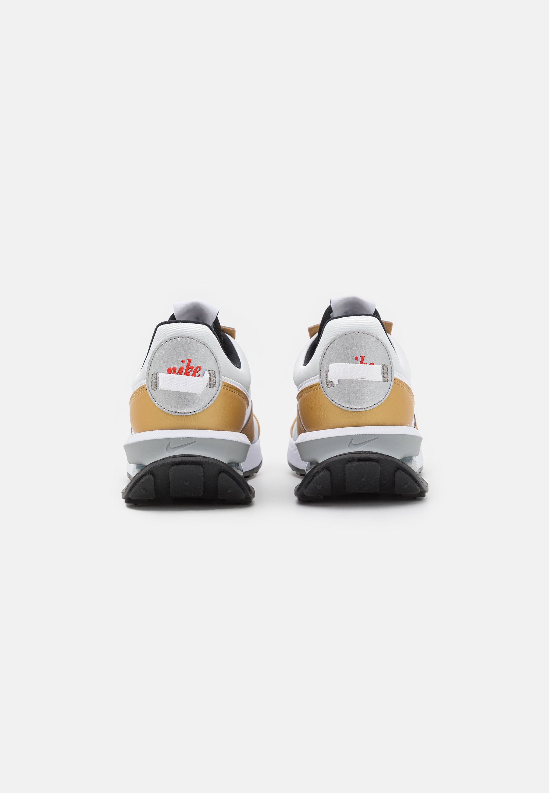 nike pre day platinum