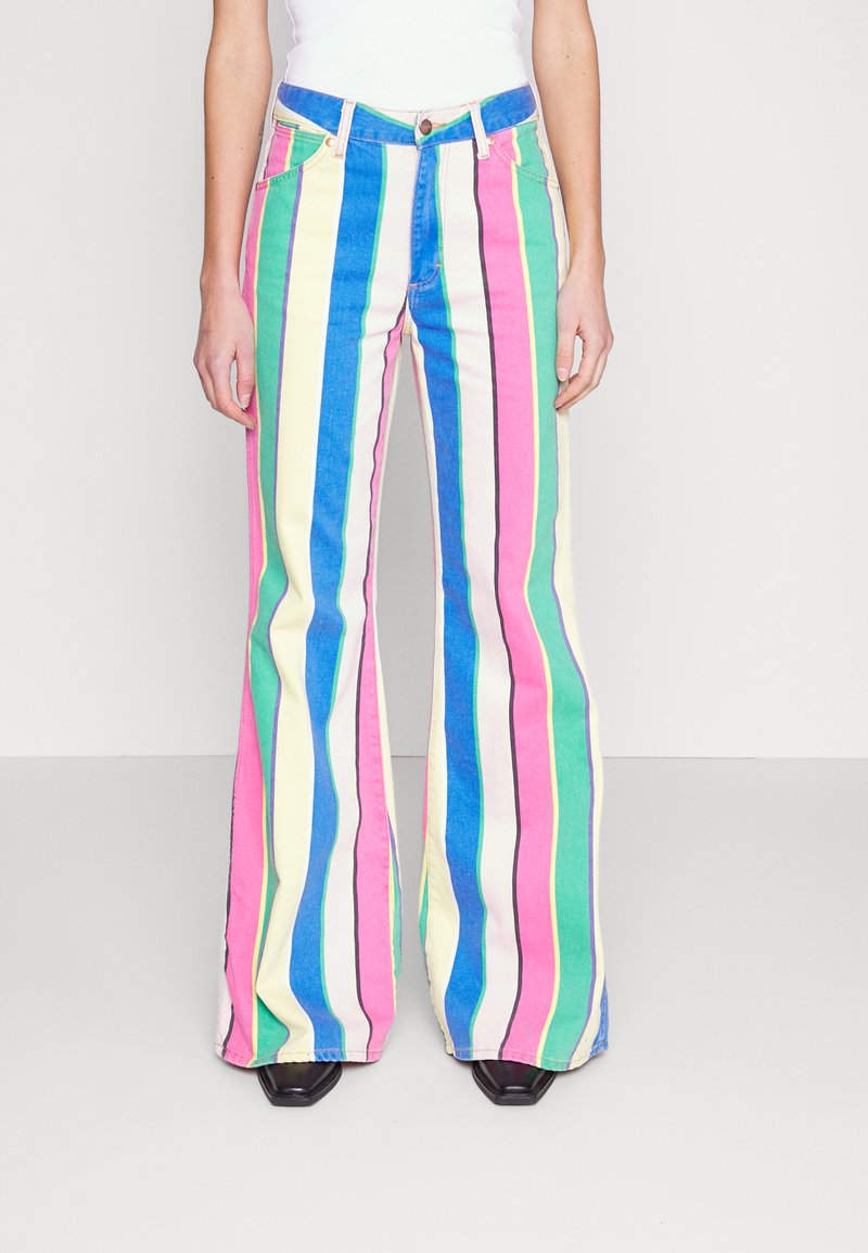 Wrangler WANDERER Relaxed fit jeans rainbow pop/yellow Zalando.co.uk