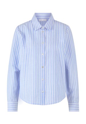 Chemise à rayures bleues et blanches, à manches longues, avec un ourlet incurvé, un col pointu et des boutons blancs. Tissu léger et texturé.