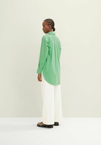 TOM TAILOR DENIM Overhemdblouse - strong green