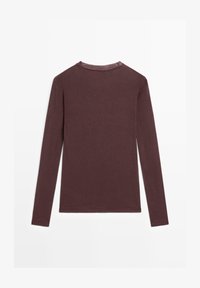 Nevybráno, bordeaux