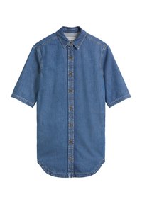 Denim-paita vaaleansinisessä värissä, jossa on lyhyet hihat, terävä kaulus ja ruskeista napeista koostuva nappisulku edessä.