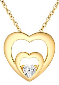 Goldenes Herz-Anhänger-Halsband mit zwei ineinandergreifenden Herzen; ein klarer, herzförmiger Edelstein ist im kleineren Herzen gefasst.