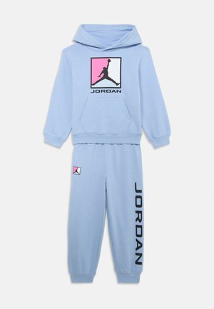 Jordan SET - Tepláková súprava - royal blue