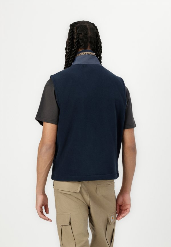 BOUNDARY LITE VEST - Waistcoat3