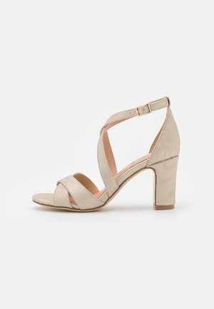 s.Oliver Riemensandalette - champagne