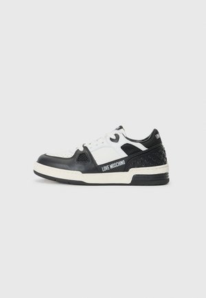 MADISON - Trainers - white/black