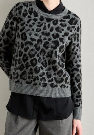 Sweter