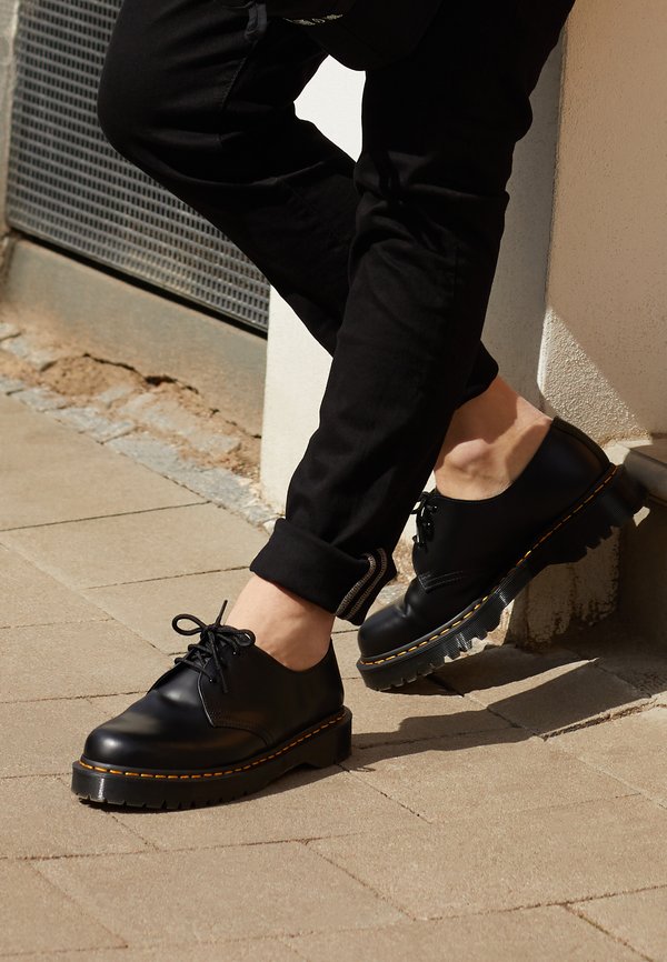 1461 BEX UNISEX - Casual lace-ups3