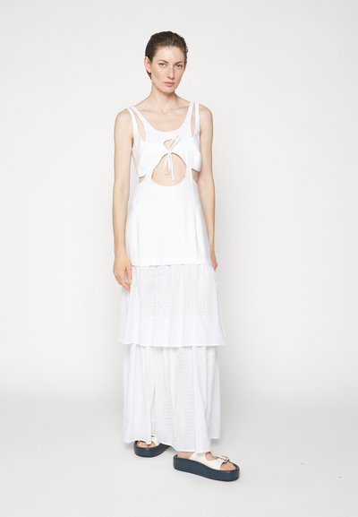 TOMMAZO RENEE RUFFLE DRESS - Ένδυση για ειδικές περιστάσεις - off white