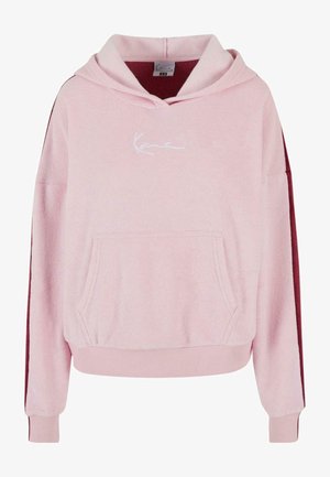 Rozā flīsa kapuce ar kangaroo kabatu, balts izšuvums, un bordo sānu paneļi. Iespējas iekļauj aukliņu kapuces un ribotu aproču.