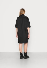 G-STAR SHIRT SHORT SLEEVE - Vestido camiseiro - black